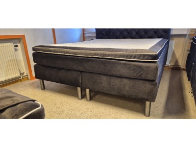 Saga Lyx Continental 180*200 cm Whisper 06 sammet, LAGERVARA