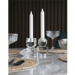 Candle holder